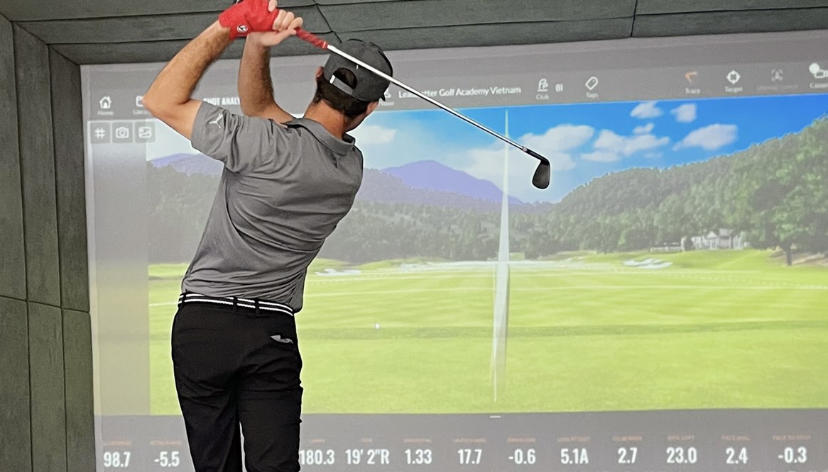 Leadbetter Golf Academy Vietnam ra mắt phòng tập ứng dụng Trackman